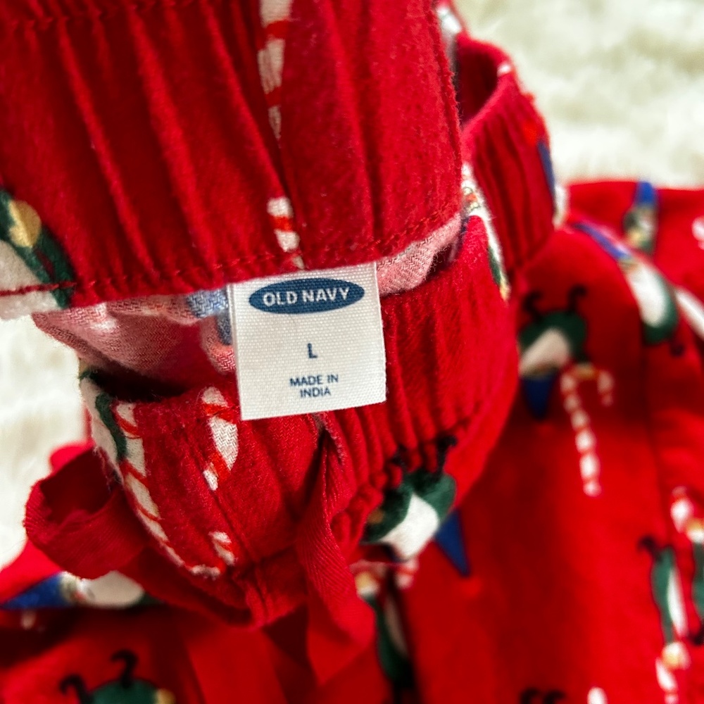 Old Navy cotton flannel PJ set L - Picture 3 of 6